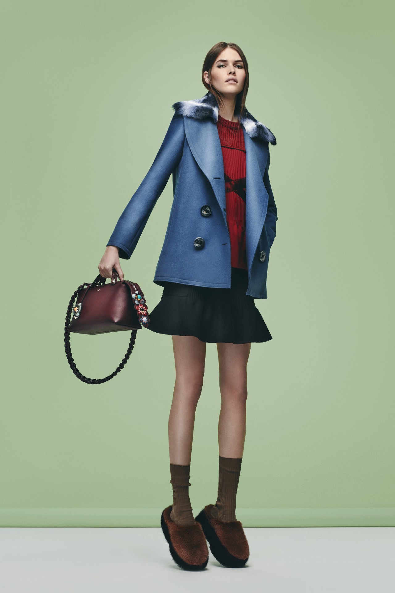 Fendi collezione Prefall 2016: linee maschili e dettagli trendy, le foto