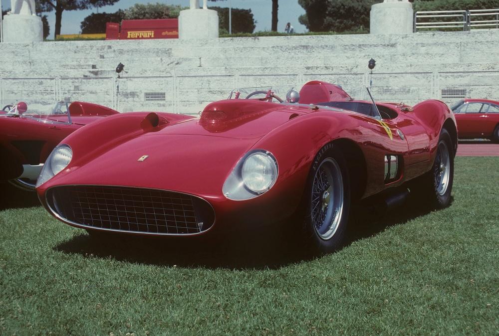 La Ferrari 335 S Spider Scaglietti di Bardinon in vendita a Retromobile 2016