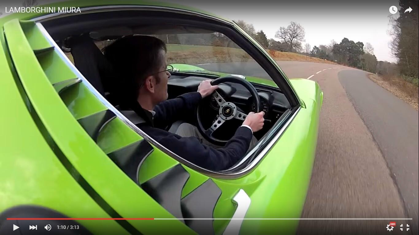 Con la Lamborghini Miura ascoltando il sound [Video]