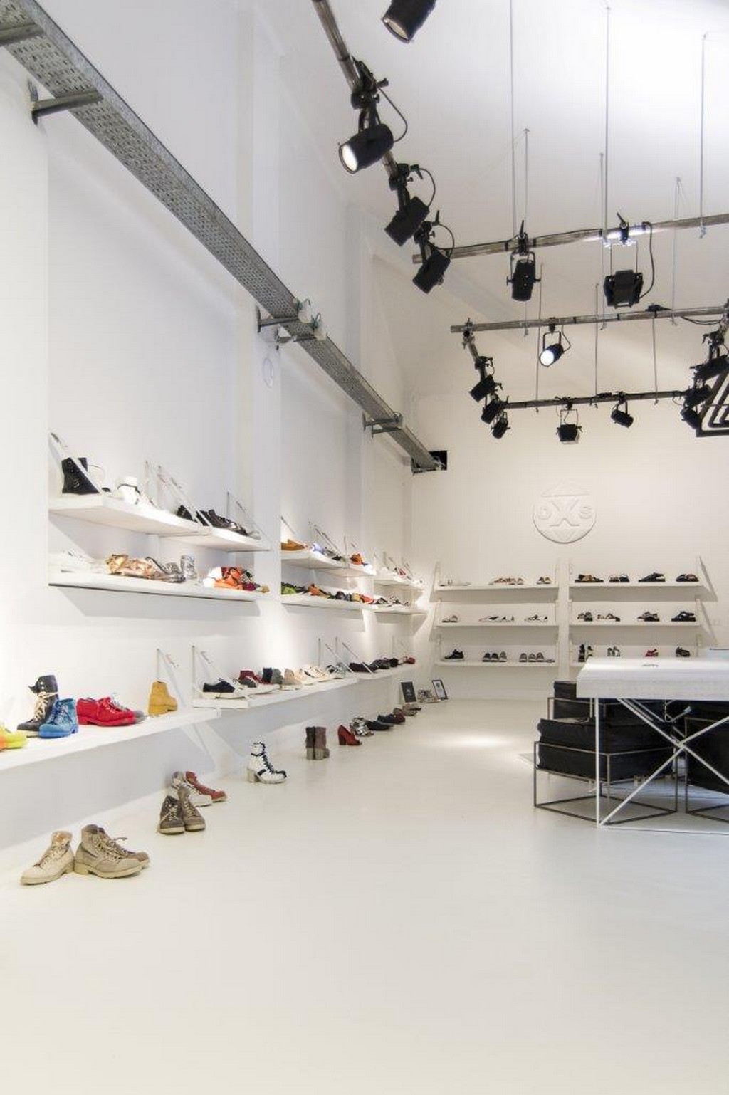 Linea Marche apre un nuovo show room a Milano