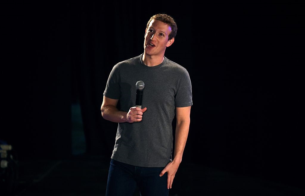 Mark Zuckerberg: il fondatore di Facebook è campione di altruismo