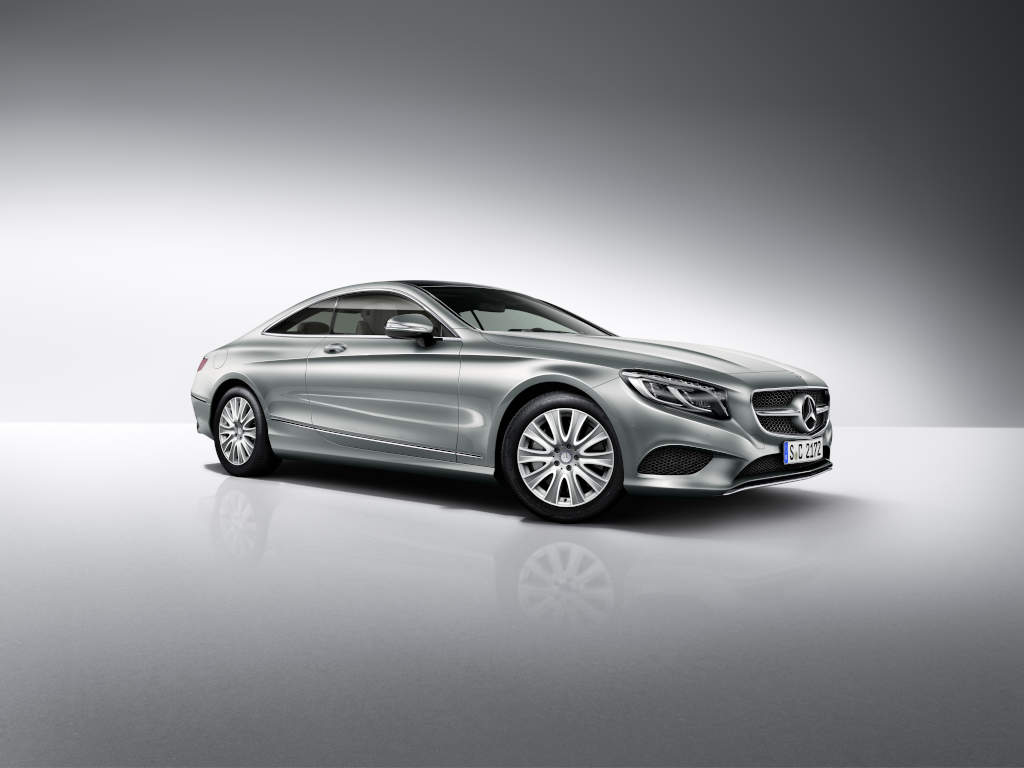 Mercedes-Benz S 400 4MATIC Coupé: classe di lusso