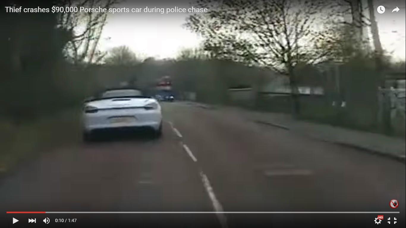 Incidente della Porsche inseguita dalla Polizia [Video]