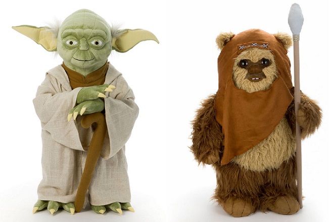 Star Wars: i peluche a grandezza naturale di Yoda e l’Ewok di Takara Tomy