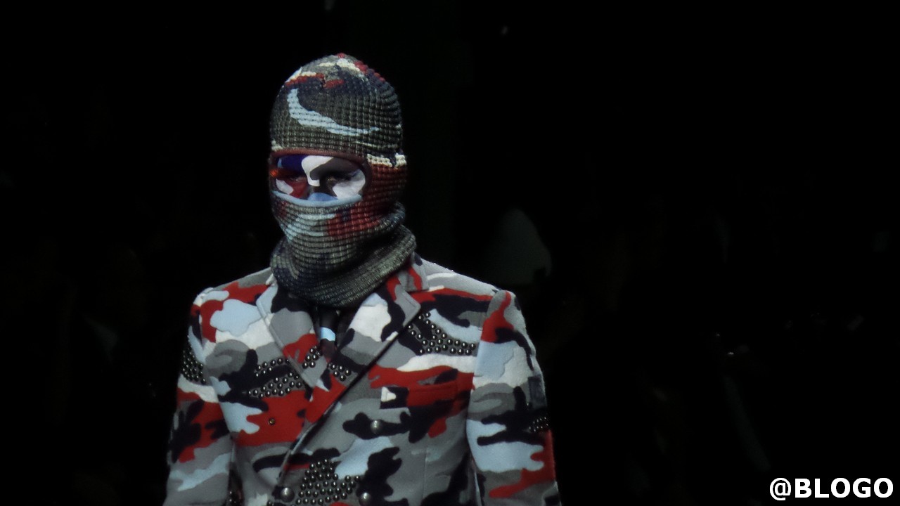 Moncler Gamme Blue collezione uomo autunno inverno 2016 2017: il camouflage estremo, la sfilata a Milano