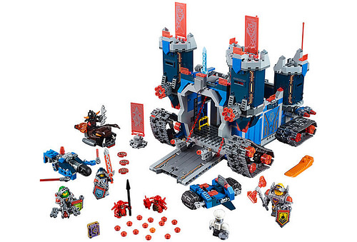 LEGO Nexo Knights, arrivano i cavalieri del futuro