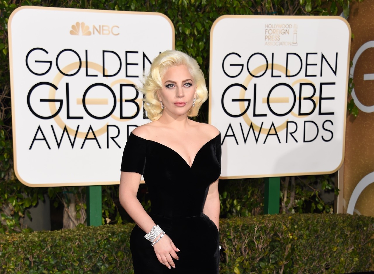 Golden Globes Awards 2016: i vincitori e il red carpet con Leonardo DiCaprio, Lady Gaga, Matt Damon, Jennifer Lawrence e Kate Winslet
