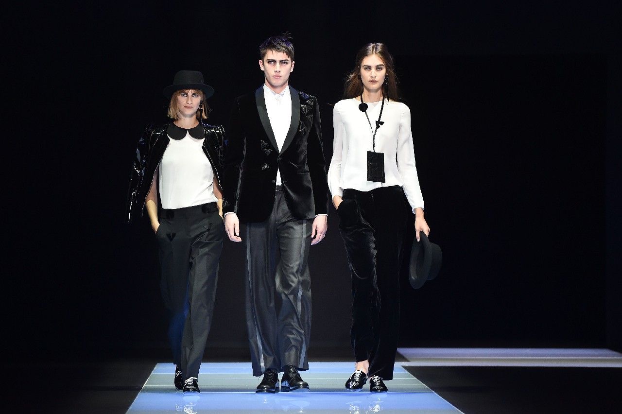 Emporio Armani collezione uomo autunno inverno 2016 2017: il techno tailoring, guest Giosada e Margareth Madè