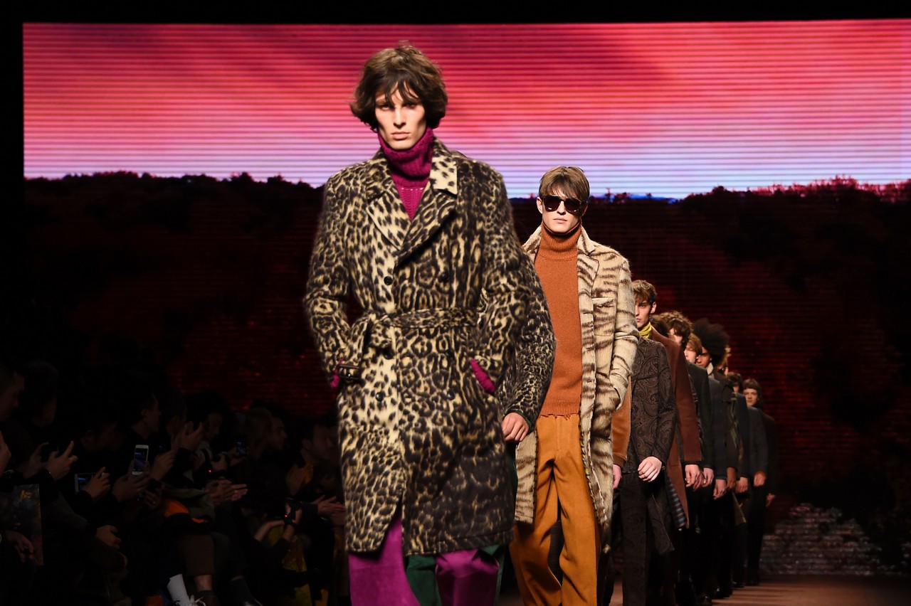 Etro collezione uomo autunno inverno 2016 2017: il richiamo della Natura, la sfilata