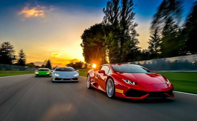 Lamborghini Esperienza e Accademia tornano nel 2016