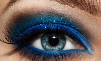 Trucco minerale blu
