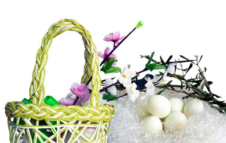 Lavoretti di Pasqua: il cestino per le uova fai da te