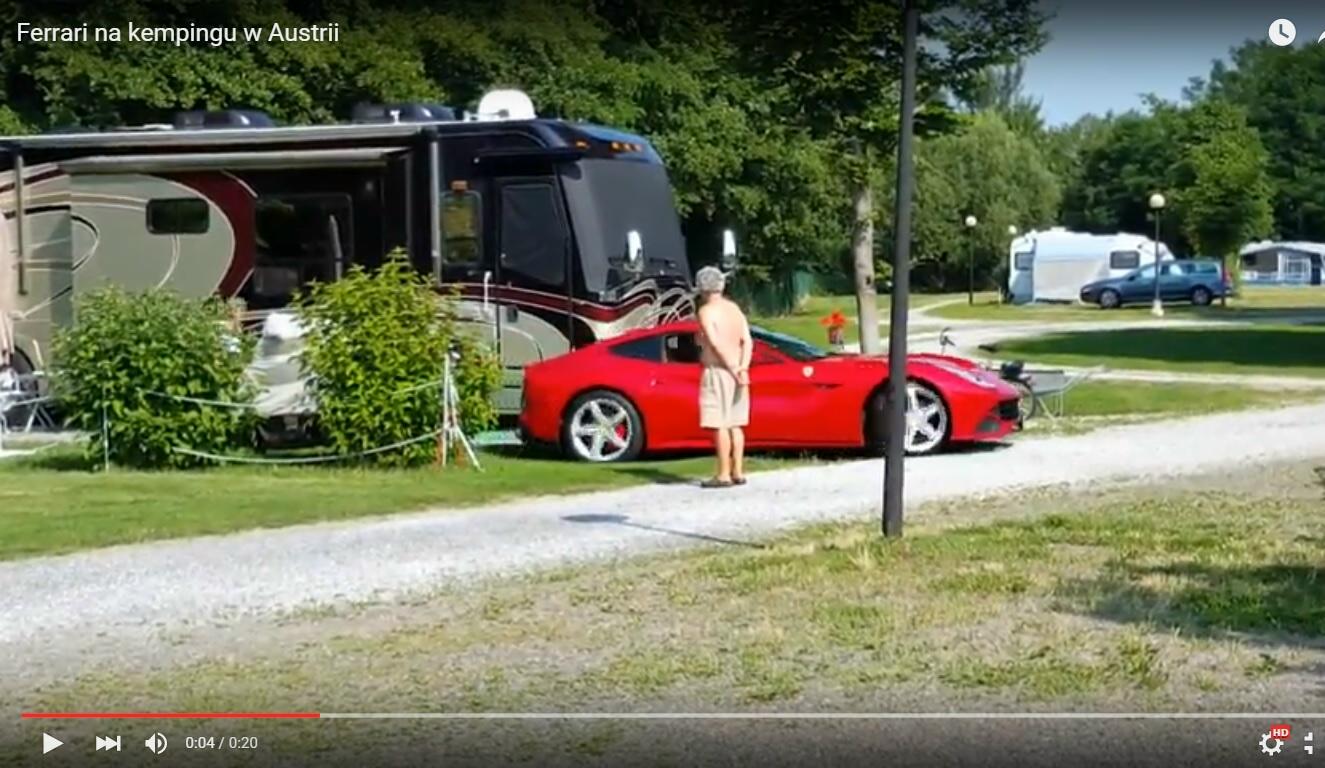 Ferrari F12berlinetta in un campeggio in Austria [Video]