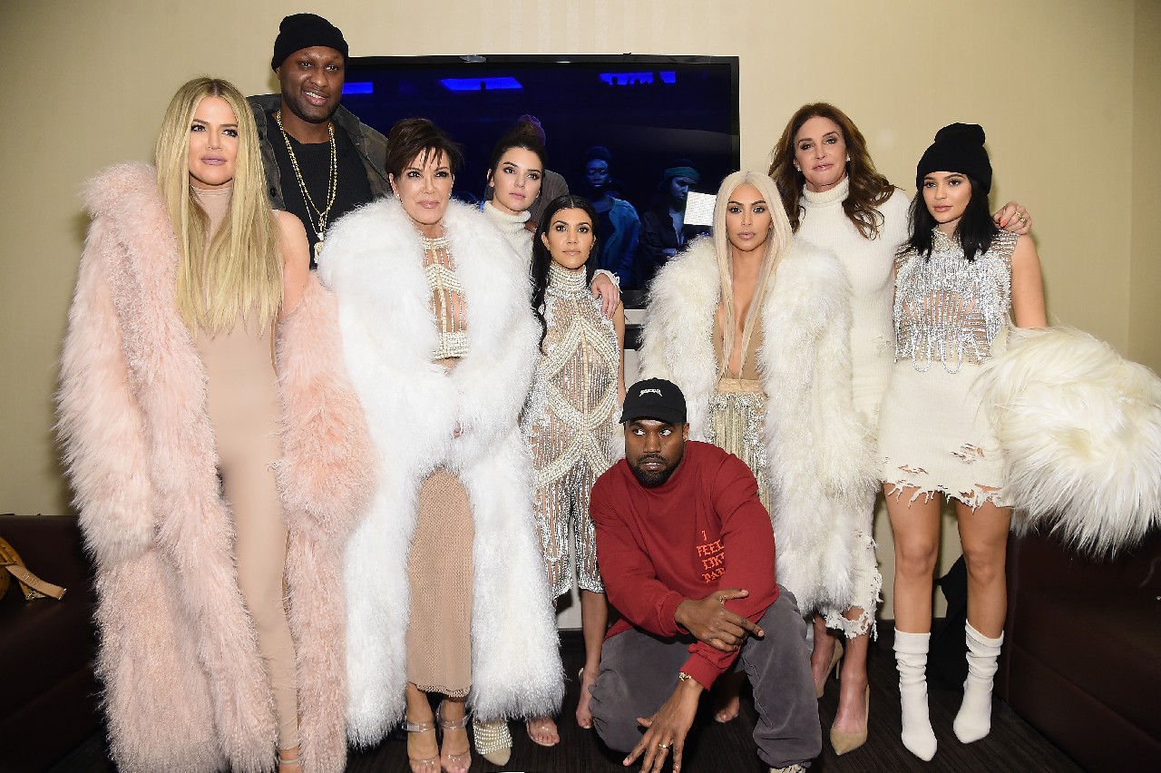 Kanye West Yeezy Season 3 collezione autunno inverno 2016 2017: la sfilata a New York, guest la famiglia Kardashian-Jenner