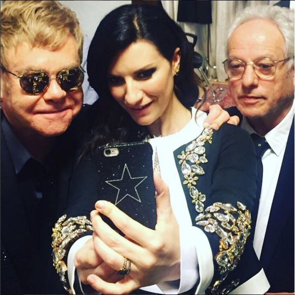 Festival Sanremo 2016: special guest Laura Pausini ed Elton John, tutti i look dal palco dell&#8217;Ariston visti attraverso Instagram