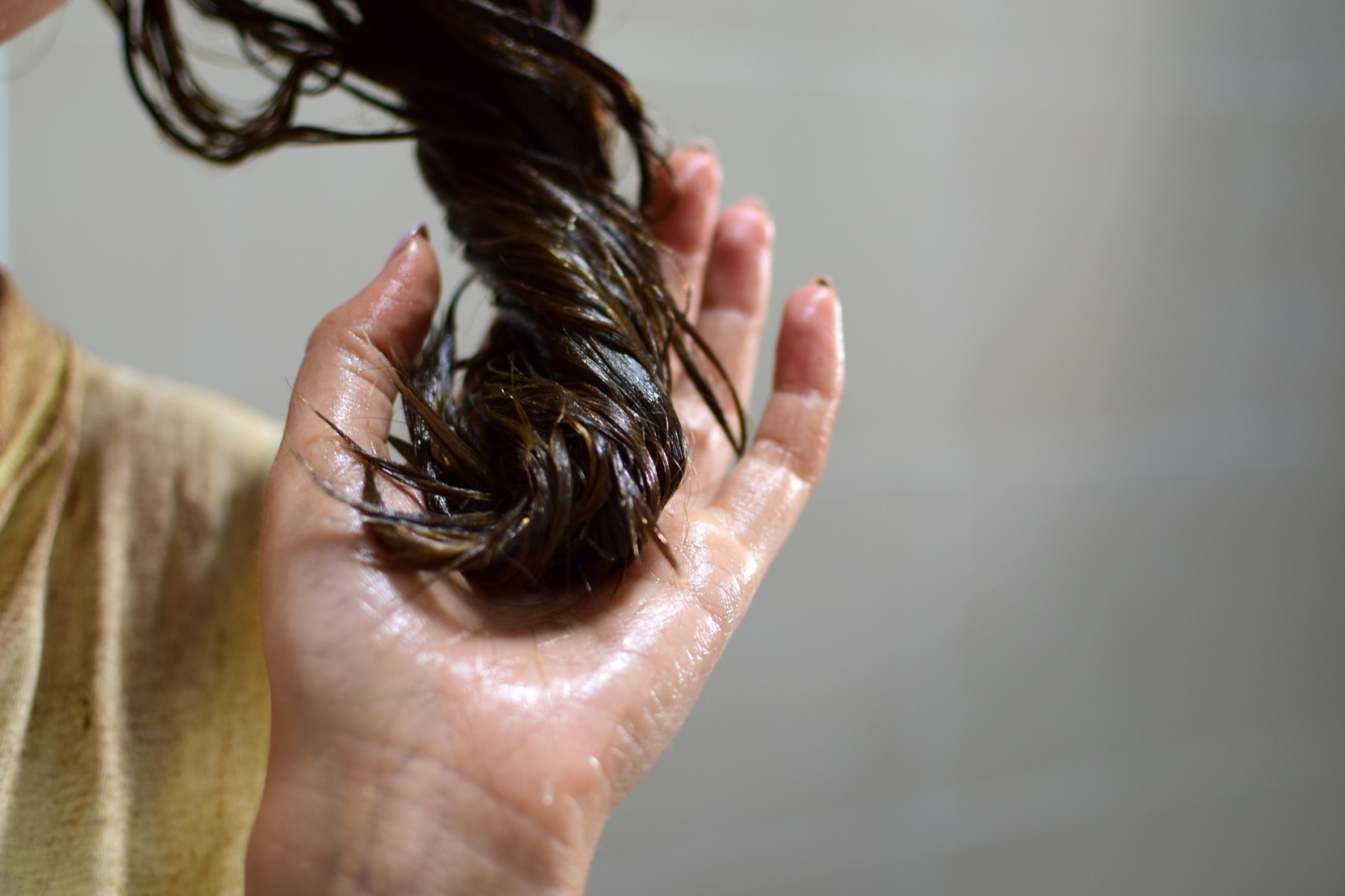 Lo shampoo fai da te per capelli grassi