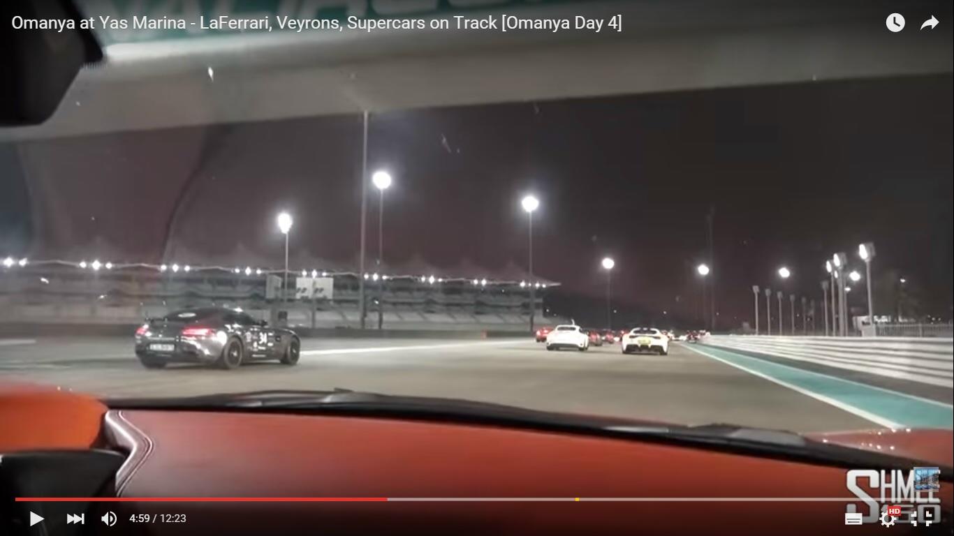 Auto sportive degli Emirati Arabi sulla pista di Yas Marina ad Abu Dhabi [Video]