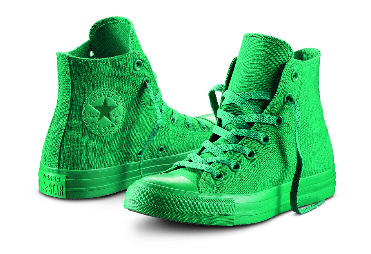 Converse All Star primavera estate 2016: la Chuck Taylor e la Auckland Racer in color pop