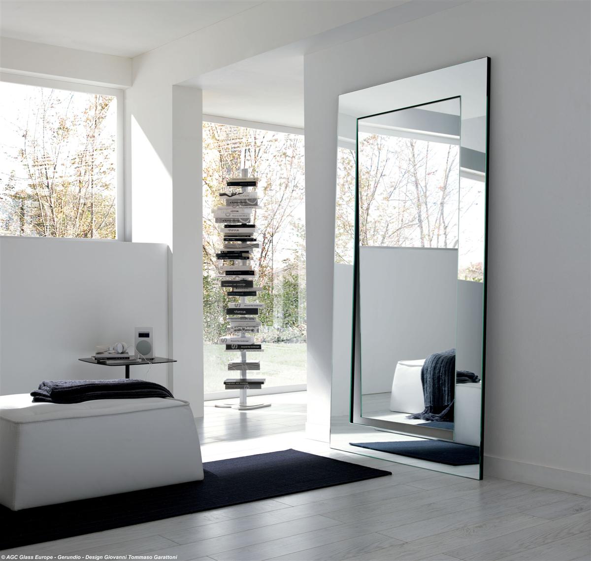 AGC Glass propone Mirox 3G, lo specchio da interior design di terza generazione
