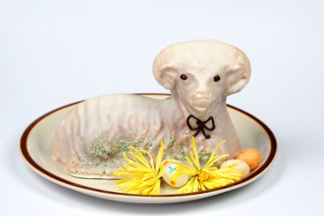 La pecorella di marzapane di Pasqua: ecco la ricetta siciliana
