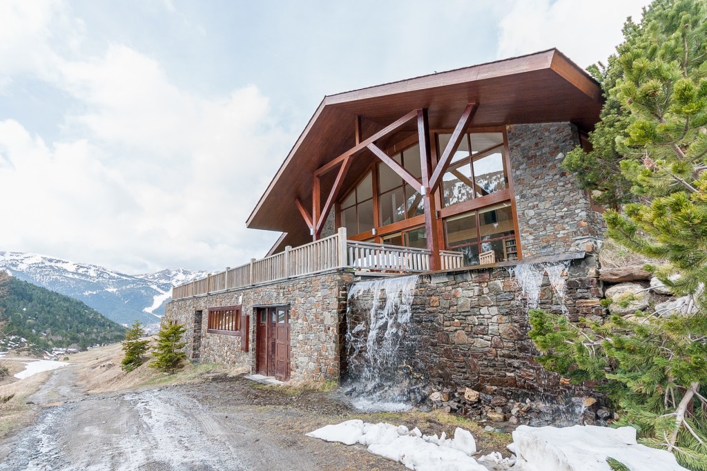 Villa di lusso esclusiva in vendita nella valle di Incles in Andorra