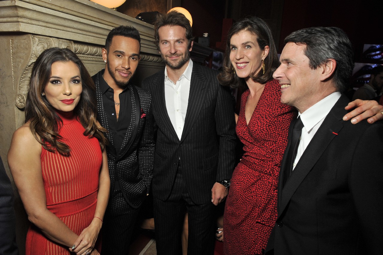 Red Obsession Party L&#8217;Oreal Paris: guest Irina Shayk, Bradley Cooper ed Eva Longoria, Lewis Hamilton è il nuovo volto di Men Expert