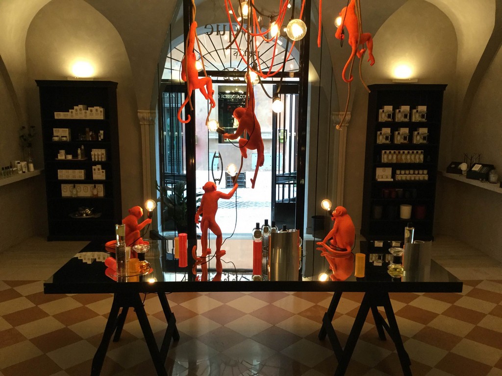 Diptyque Roma: rinnovato il temporary store per celebrare Eau des Sens, le foto