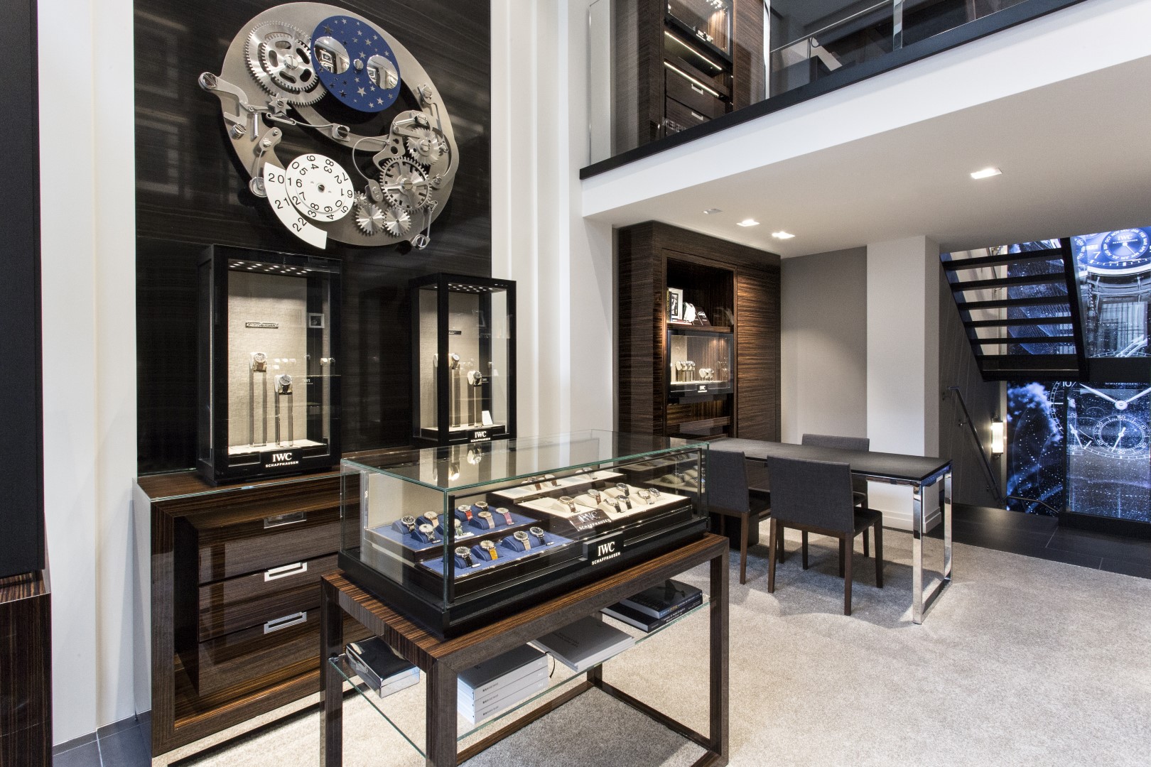 IWC Schaffhausen Milano: aperta la nuova boutique in via Montenapoleone, le foto