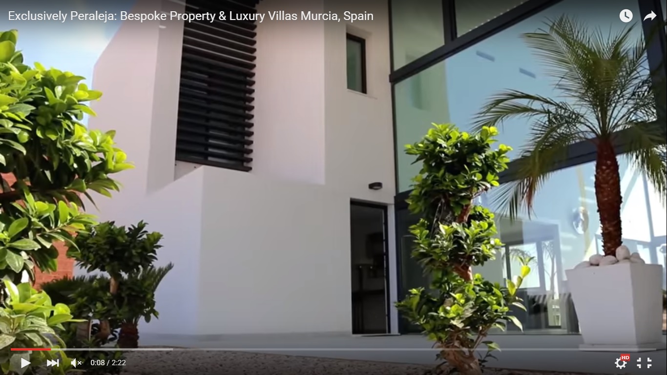 Villa di lusso in stile contemporaneo in Spagna [Video]