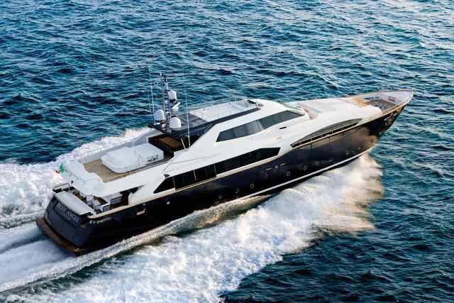 Yacht di lusso: Hong Kong per i Ferretti Group Open Days