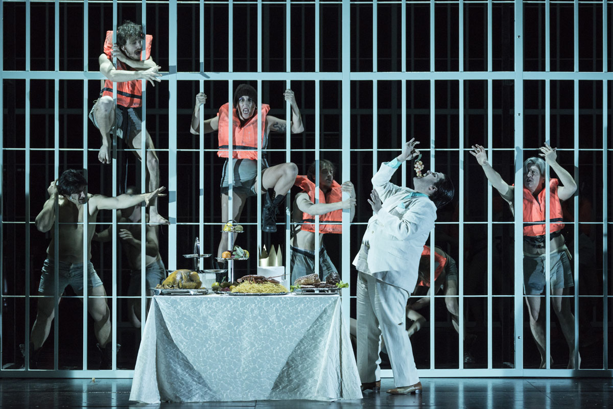 “L’Opera da tre soldi” di Bertolt Brecht e Kurt Weill al Teatro Strehler
