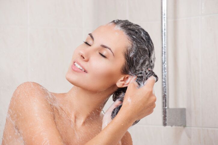maschera per capelli grassi