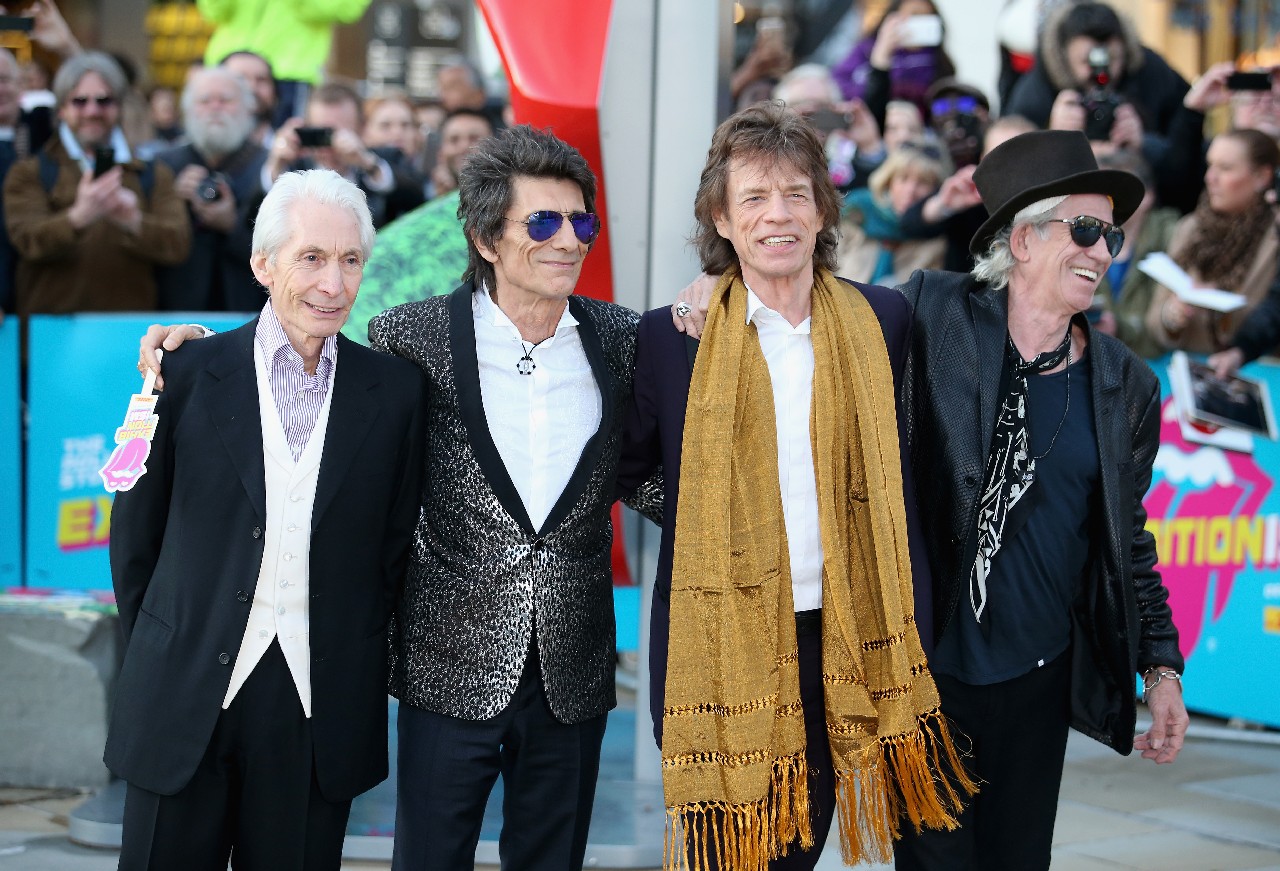 Rolling Stones mostra Exhibitionism Londra: l&#8217;inaugurazione con la band, Tommy Hilfiger, Georgia May Jagger e Pixie Geldof