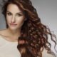 Come prendersi cura dei capelli ricci