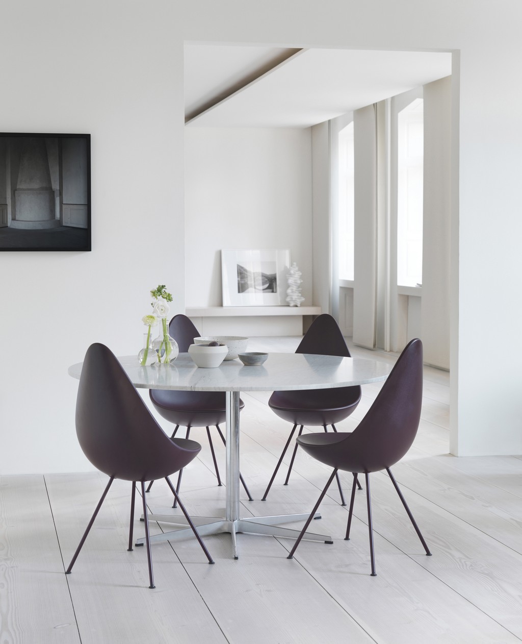 Republic of Fritz Hansen: la poltrona Drop di Arne Jacobsen, le foto