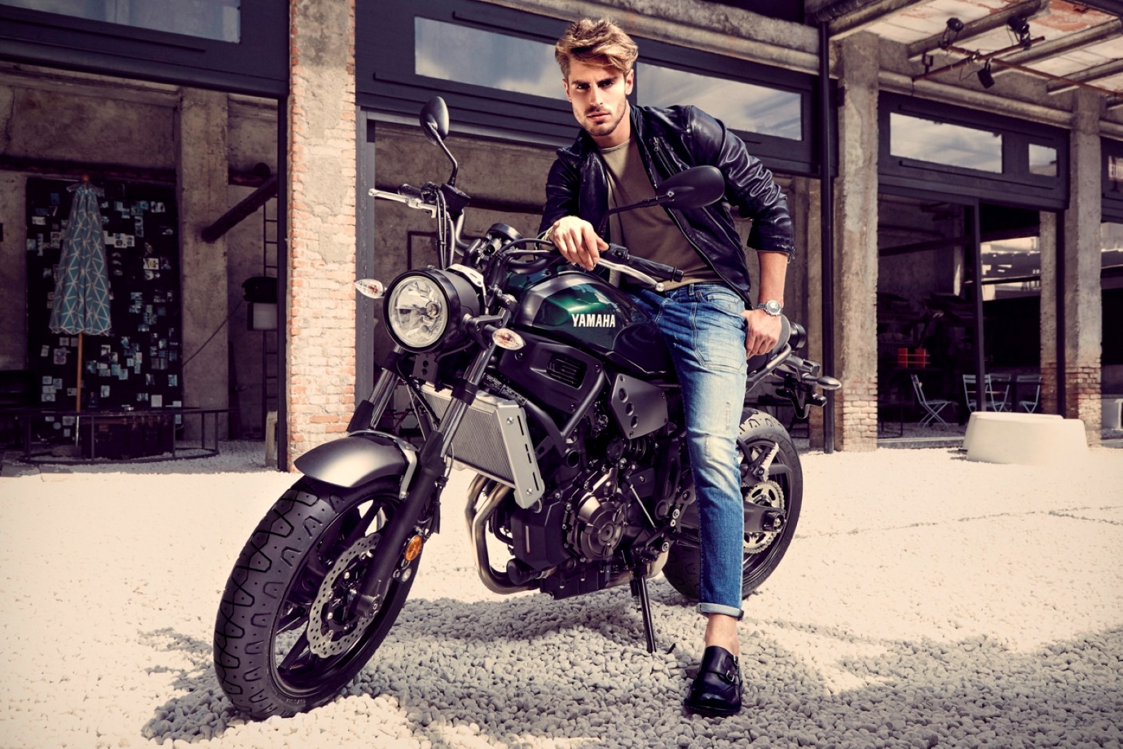Jeckerson Yamaha: la serata evento a Milano che celebra il progetto “J Jeans Goes Faster”