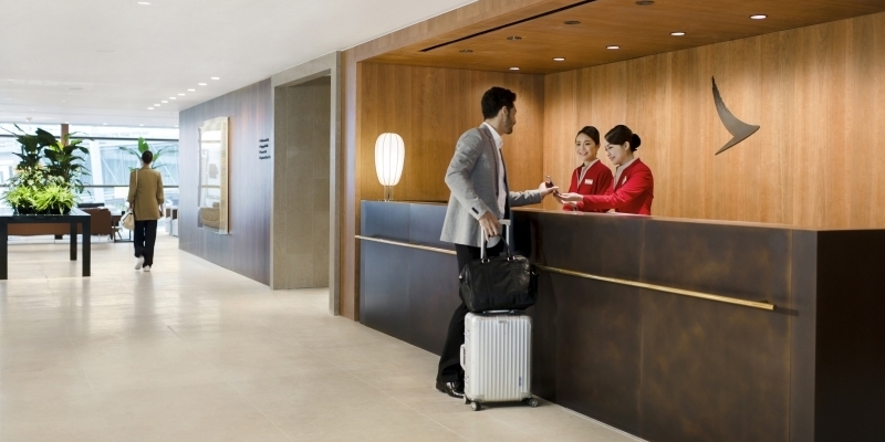 Riapre a Hong Kong l&#8217;ala Business Class della Lounge Cathay Pacific