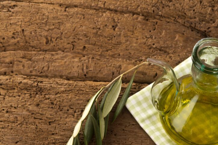 Come rimuovere il trucco con l&#8217;olio d&#8217;oliva