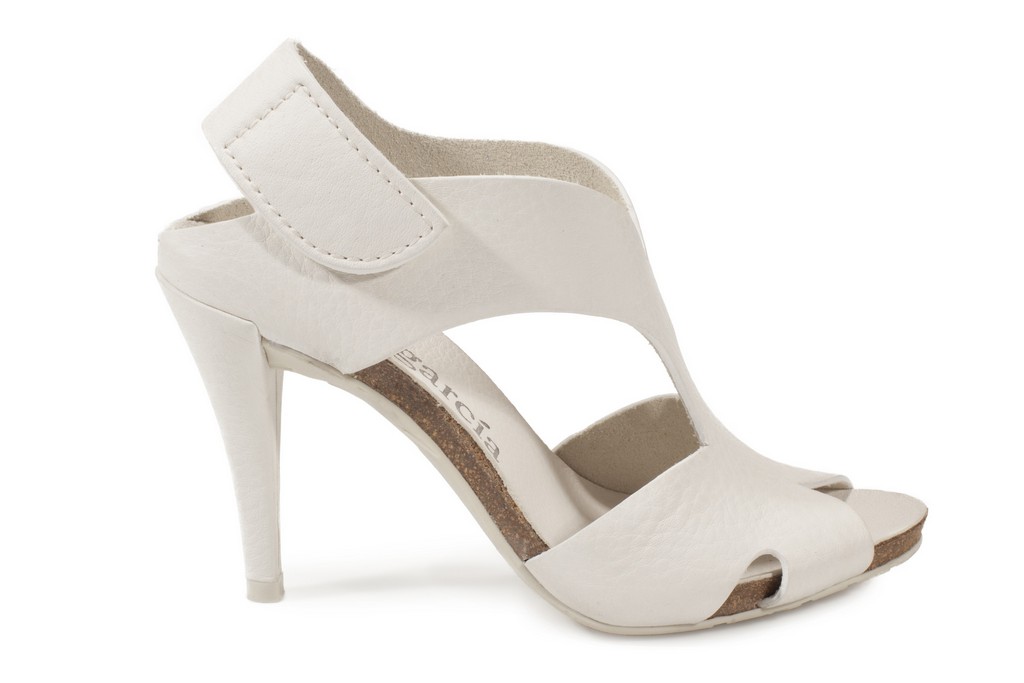 Pedro Garcia scarpe: Pure White, la proposta per la Primavera Estate 2016, le foto