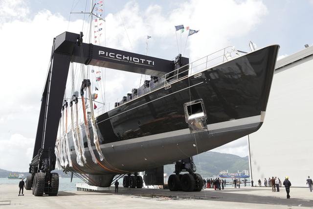 Yacht di lusso Perini Navi Sybaris: la nave a vela più grande d&#8217;Italia