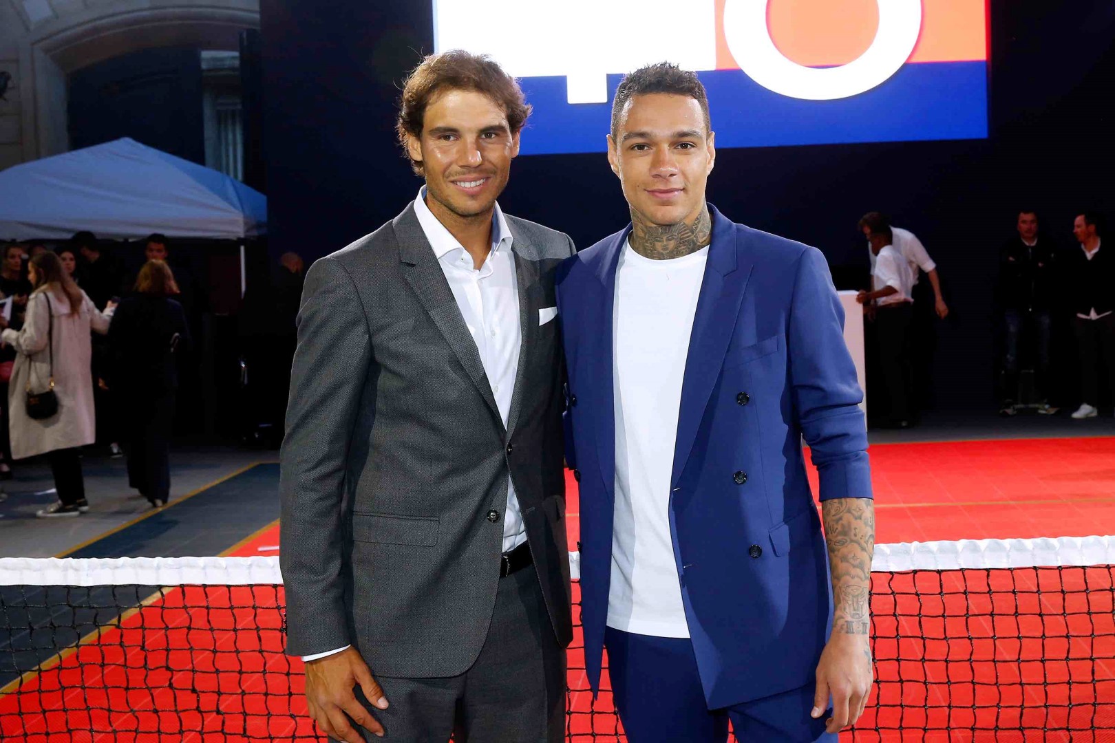 Tommy Hilfiger Rafael Nadal: il torneo di pop-up tennis a Parigi con Gregory van der Wiel e Andrés Velencoso