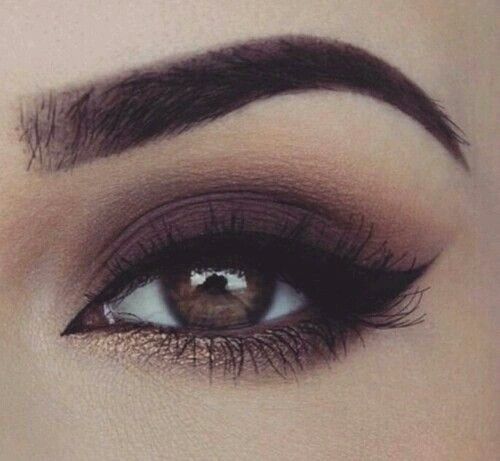 Smokey eyes scuro