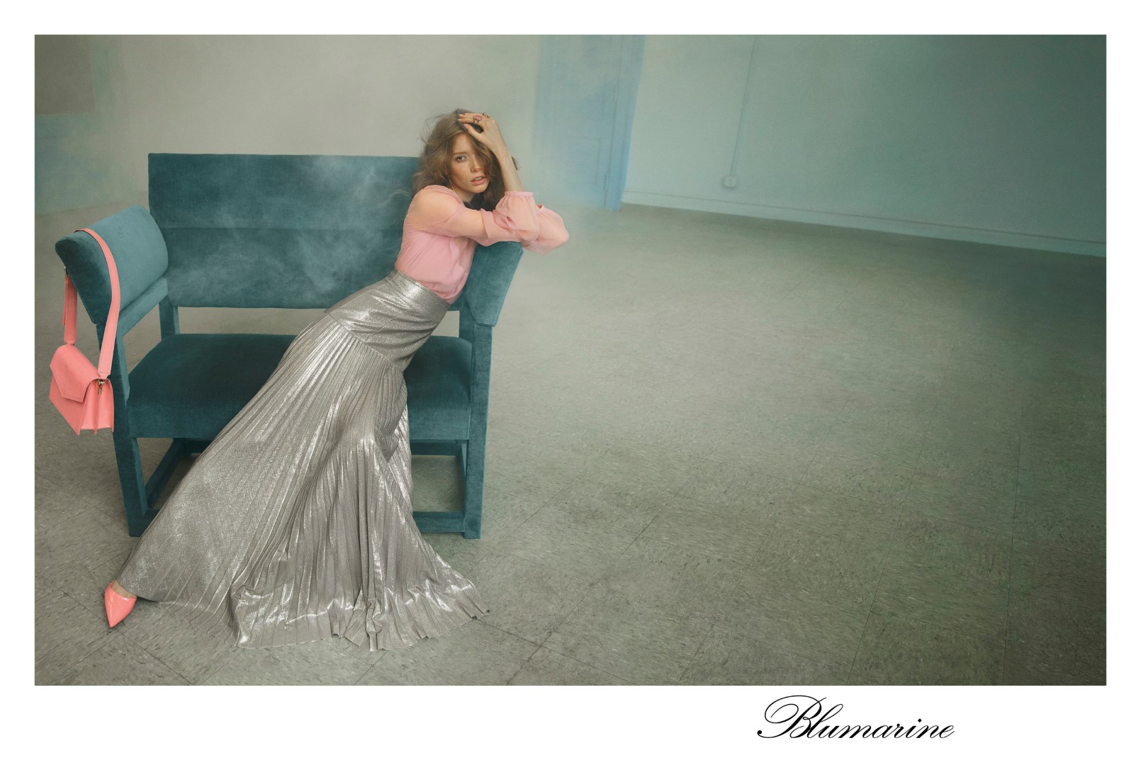 Blumarine campagna pubblicitaria autunno inverno 2016 2017: il romanticismo sensuale