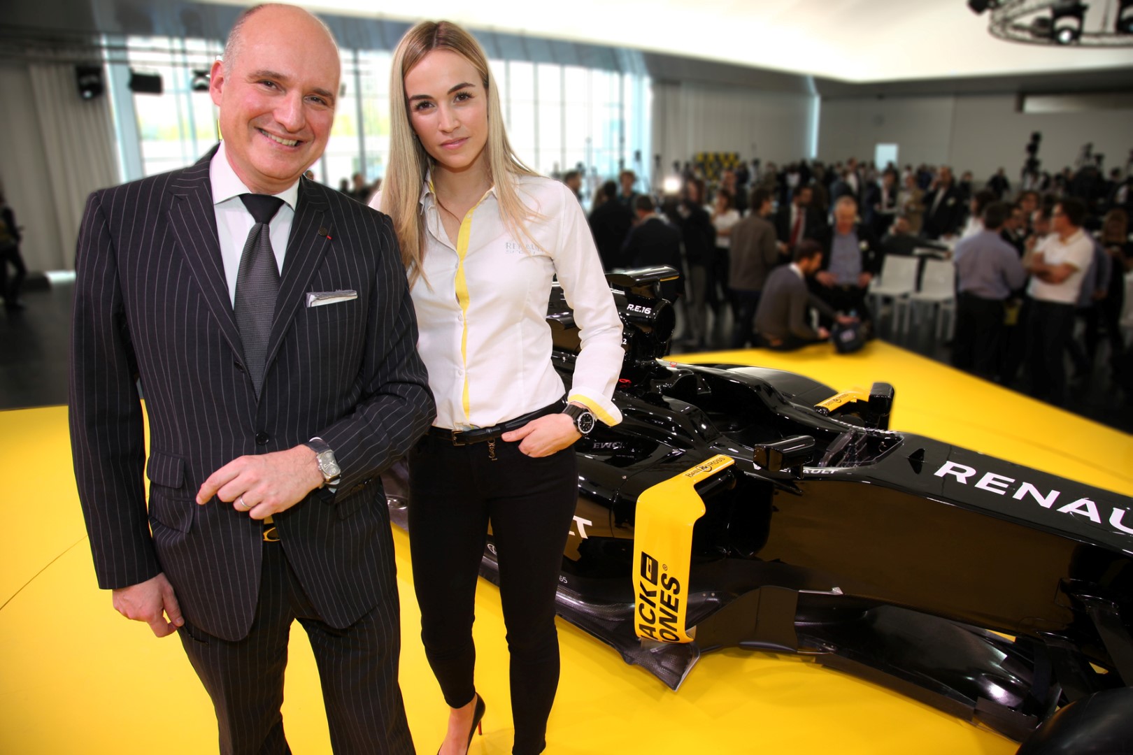 Bell & Ross Carmen Jorda: la nuova testimonial della linea femminile, le foto