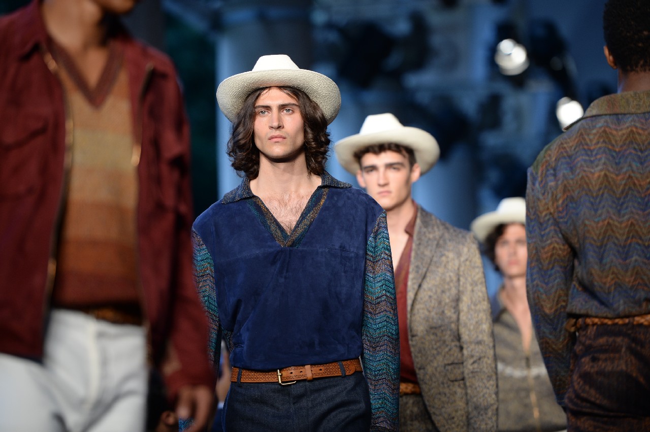 Missoni collezione uomo primavera estate 2017: il volo cromatico in Guatemala, la sfilata a Milano