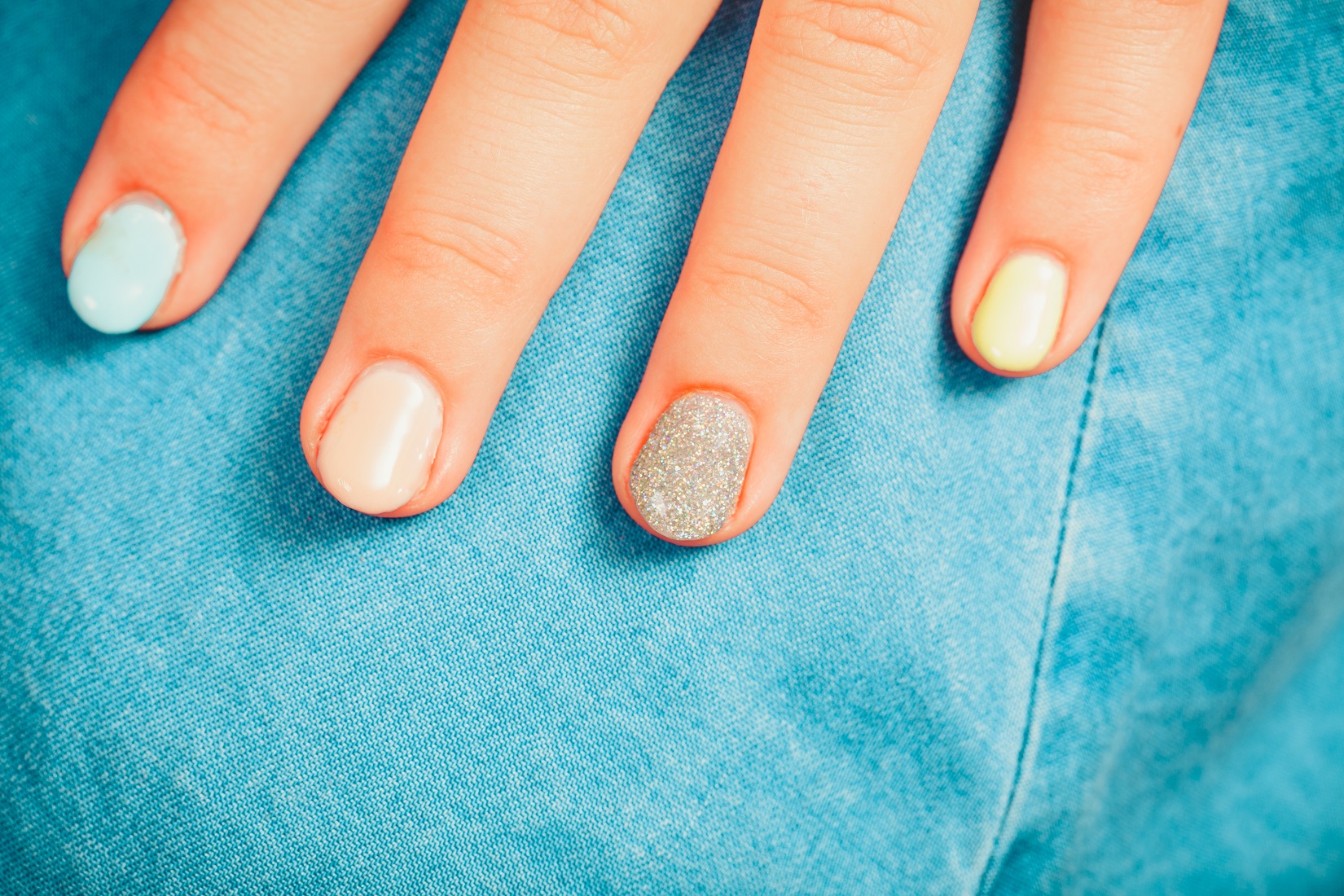 Nail art per unghie corte