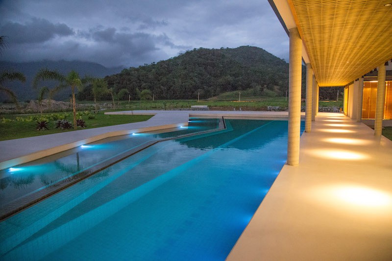 Villa di lusso con palestra e centro benessere sulla Costa Verde