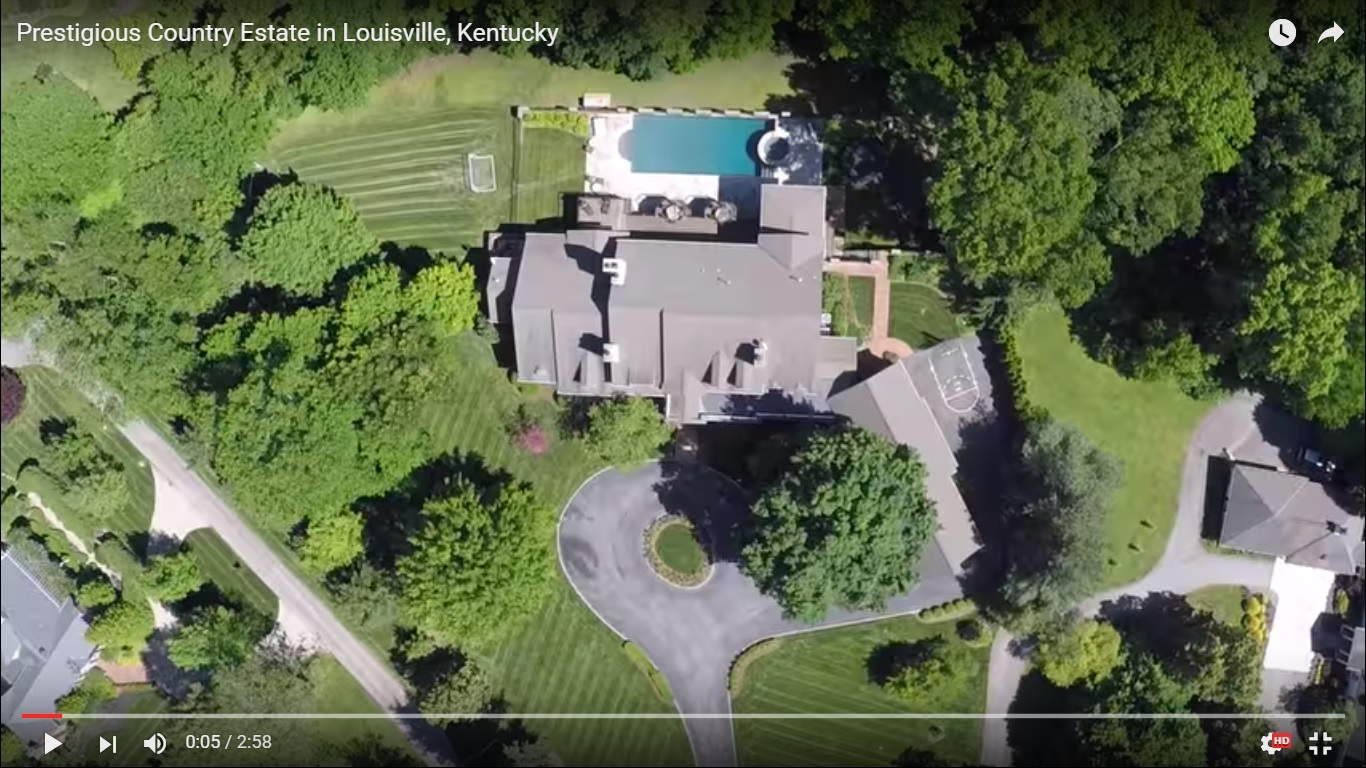 Villa di lusso con piscina in uno scenario da sogno a Louisville [Video]
