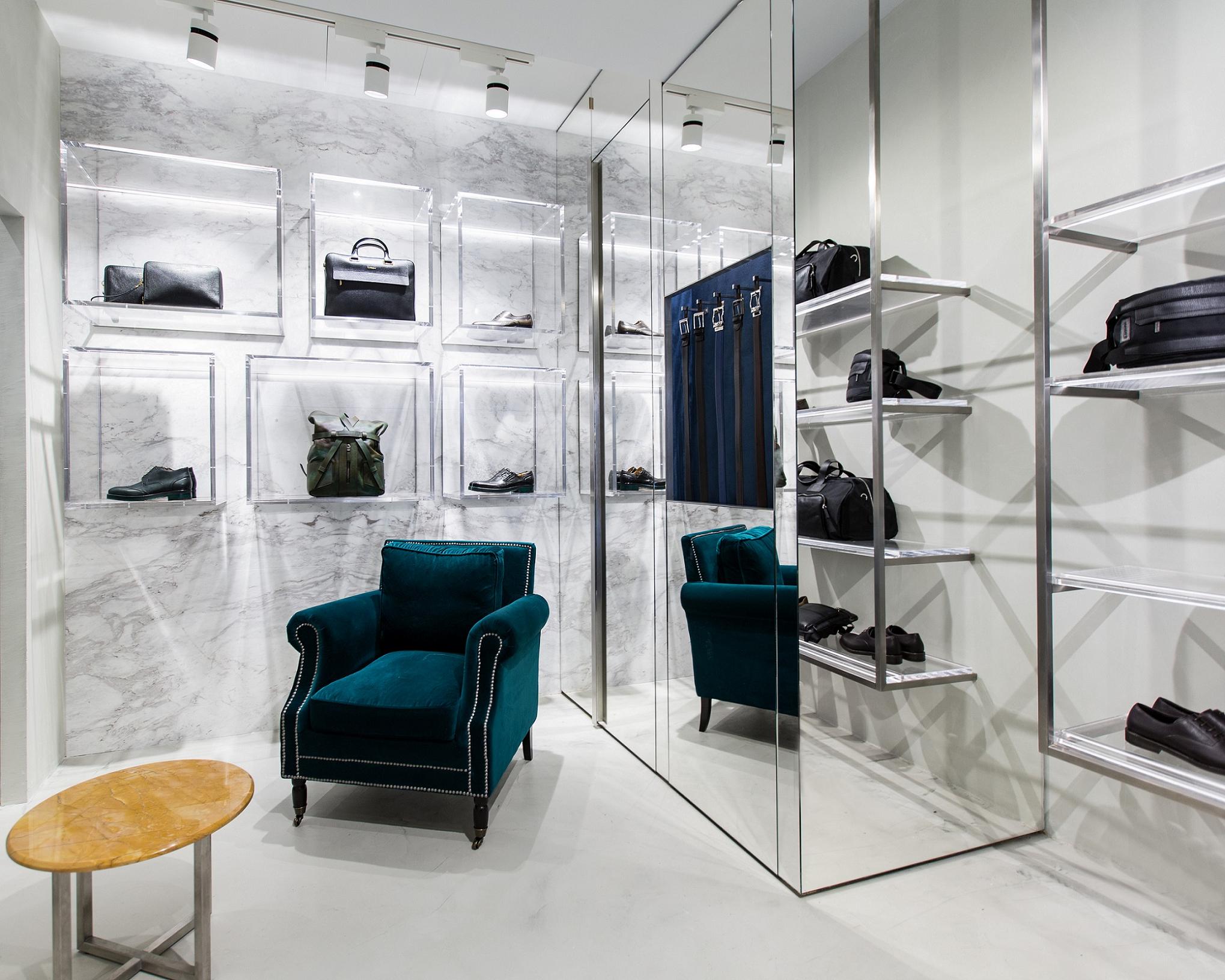 A.Testoni Roma: apre la nuova boutique dedicata all&#8217;universo maschile