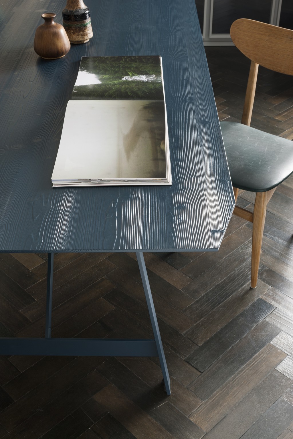 Capo d&#8217;opera mobili: il nuovo tavolo Bon-Ton di Silvano Pierdonà, le foto